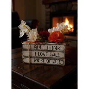 Fall-Themed Wooden Book Stack Decor With Faux Flowers‎ & Quote